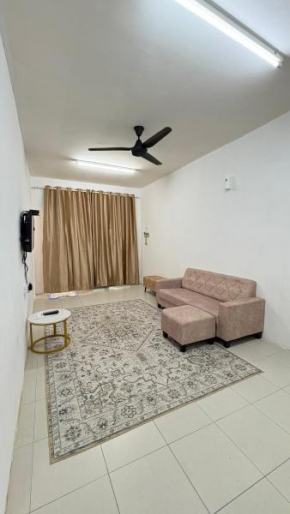 Elina Homestay